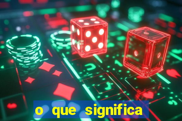 o que significa quando a luz acende sozinha